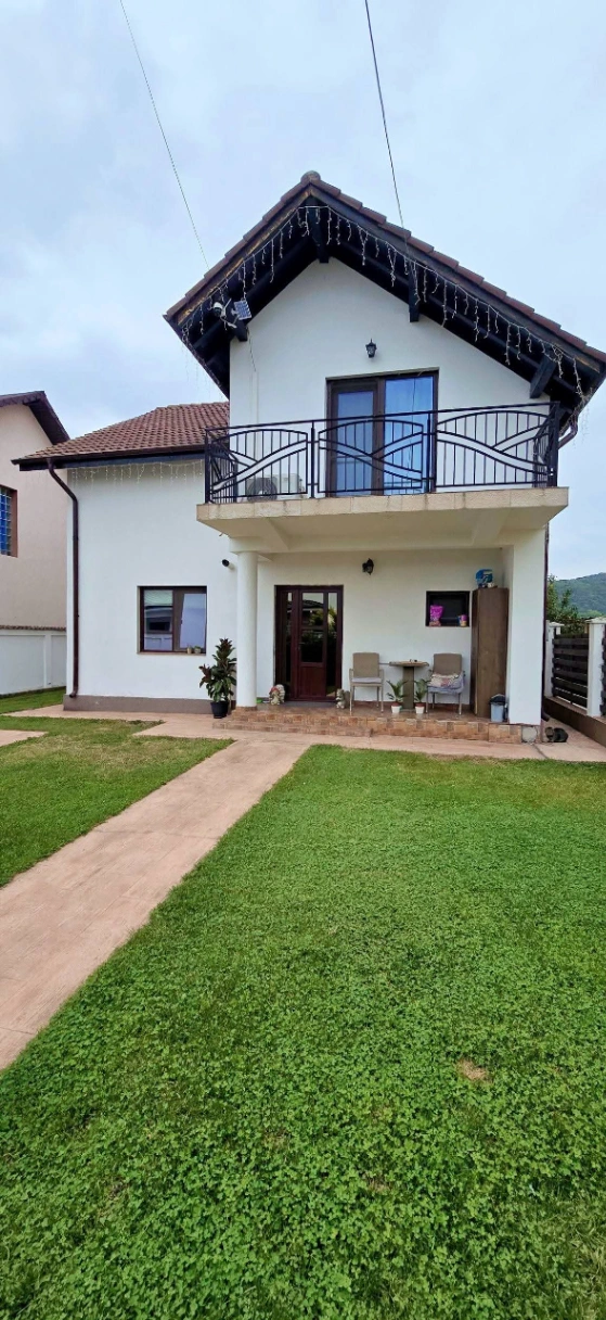 Casă – De Vânzare – Râmnicu Vâlcea – 3 – camere – ❤️ Casă de Vânzare în Vâlcea – Copăcelu 📍 Preț: 215.000