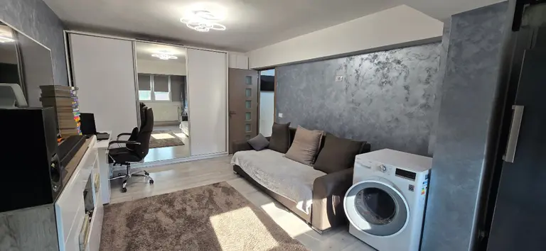 Apartament – De Vânzare – Râmnicu Vâlcea – 3 – camere – Apartament de Vânzare în Râmnicu Vâlcea!