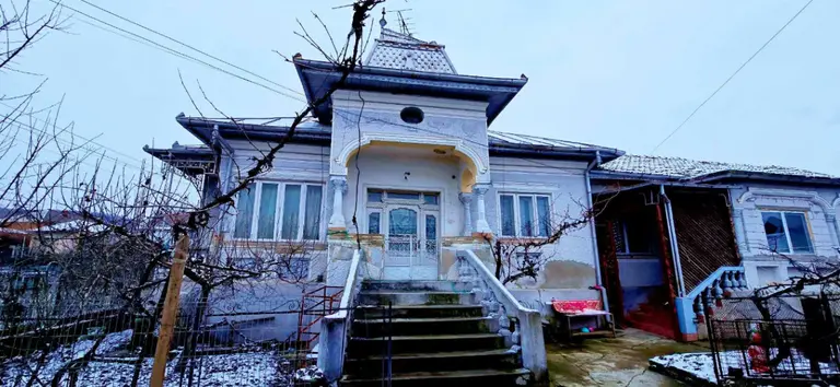 Casă – De Vânzare – Orlești – 4 – camere – Casă de Vânzare în Orlești, Județul Vâlcea