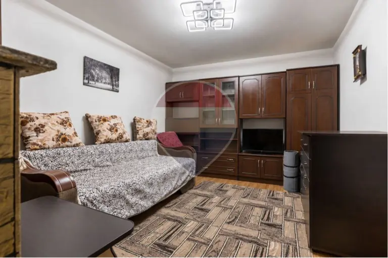 Casă – De Vânzare – Iași – 2 – camere – Corp casa zona ultracentrala Iași
