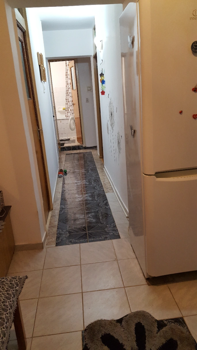 Apartament – De Vânzare – București Sectorul 5 – 3 – camere – Vand apartament 3 camere cf.1 Rahova-Sebastian str.Tutunari