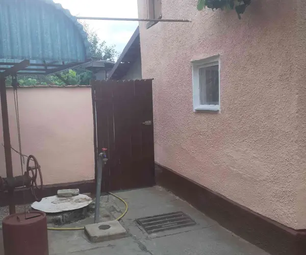 Casă – De Vânzare – Arad – 4 – camere – Vînd casă în Micălaca