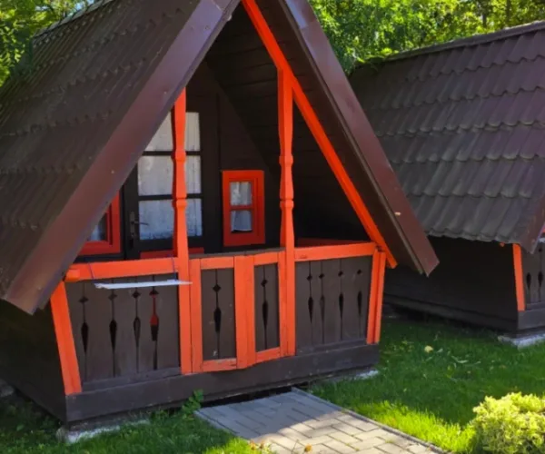 Casă – De Vânzare – Ocnele Mari – 1 – camere – 🏡 15 CĂSUȚE DE POVESTE