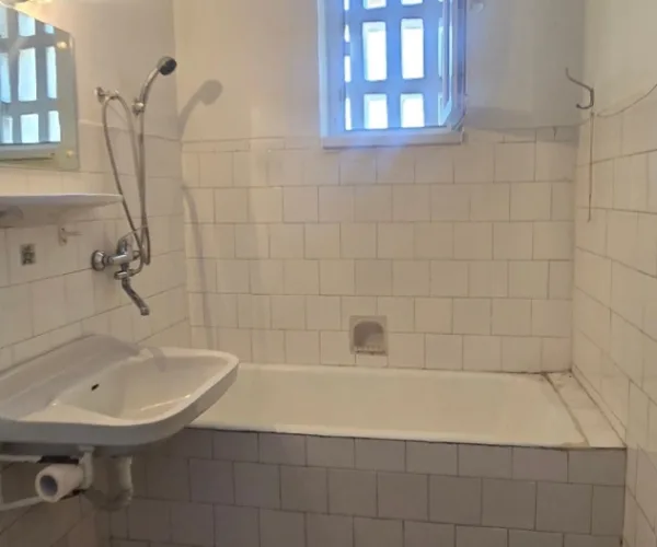Apartament – De Vânzare – Râmnicu Vâlcea – 3 – camere – Apartament Zonă Centrală