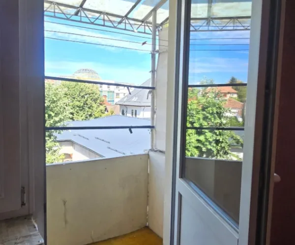 Apartament – De Vânzare – Râmnicu Vâlcea – 3 – camere – Apartament Zonă Centrală