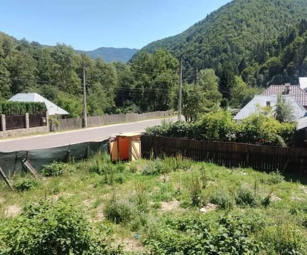Casă – De Vânzare – Voineasa – 9 – camere – Casă (Pensiune) de Vânzare