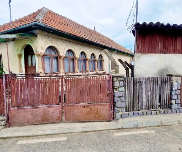 Casă – De Vânzare – Călimănești – 5 – camere – Casă de Vânzare, Seaca – Județul Vâlcea