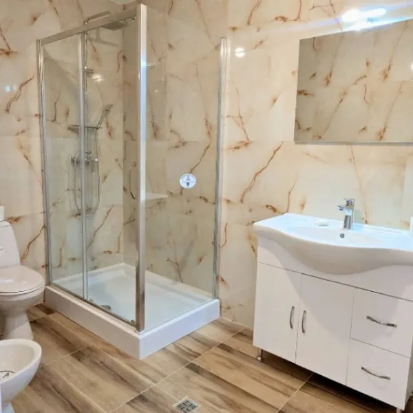 Apartament – De Vânzare – Râmnicu Vâlcea – 3 – camere – Apartament de Vânzare + Parcare exterioară