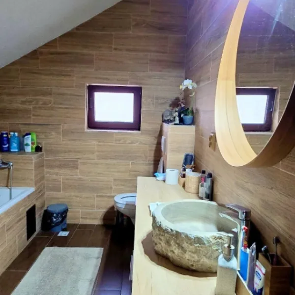 Casă – De Vânzare – Râmnicu Vâlcea – 3 – camere – ❤️ Casă de Vânzare în Vâlcea – Copăcelu 📍 Preț: 215.000