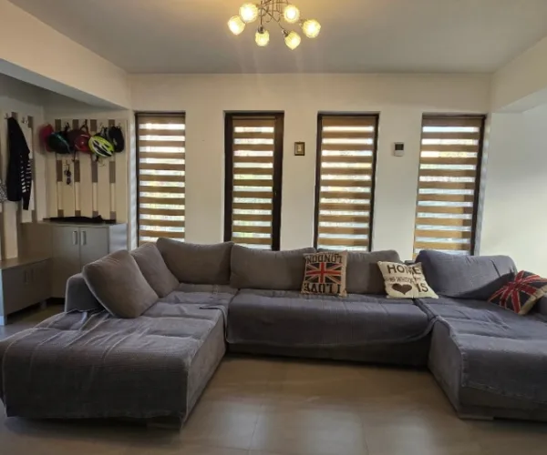 Casă – De Vânzare – Râmnicu Vâlcea – 3 – camere – ❤️Casă de Vânzare în Râmnicu Vâlcea – Intrarea Episcop Inochentie. Preț 227.500 Euro 0772 203 164