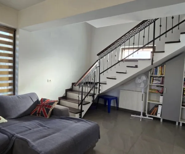 Casă – De Vânzare – Râmnicu Vâlcea – 3 – camere – ❤️Casă de Vânzare în Râmnicu Vâlcea – Intrarea Episcop Inochentie. Preț 227.500 Euro 0772 203 164