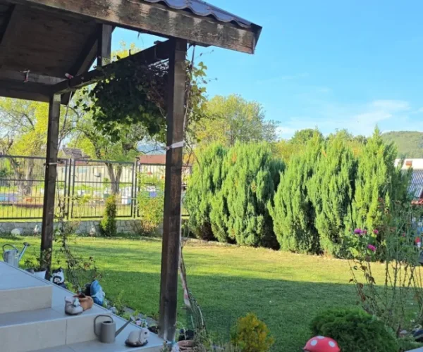 Casă – De Vânzare – Râmnicu Vâlcea – 3 – camere – ❤️Casă de Vânzare în Râmnicu Vâlcea – Intrarea Episcop Inochentie. Preț 227.500 Euro 0772 203 164