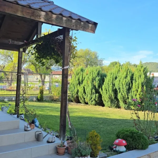 Casă – De Vânzare – Râmnicu Vâlcea – 3 – camere – ❤️Casă de Vânzare în Râmnicu Vâlcea – Intrarea Episcop Inochentie. Preț 227.500 Euro 0772 203 164