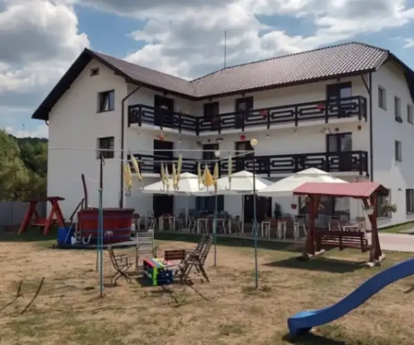 HoReCa – De Vânzare – Slătioara – 16 – camere – Pensiune și Restaurant de Vânzare în Milostea! Preț 590.000 Euro!❤️ 0772203164 – Alina Cozma