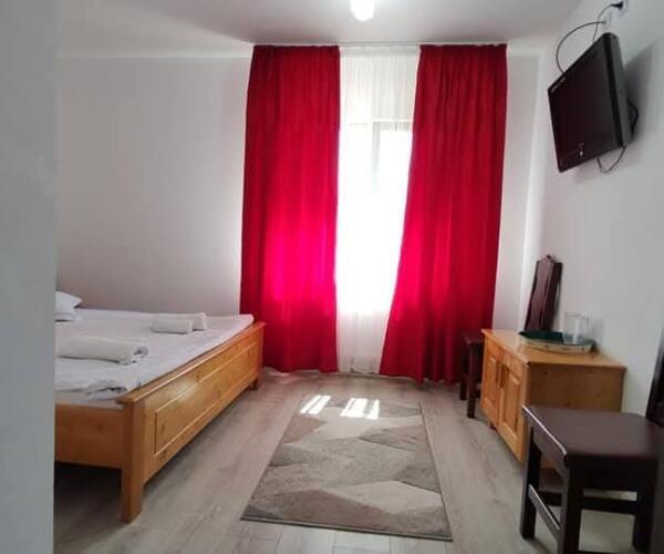 HoReCa – De Vânzare – Slătioara – 16 – camere – Pensiune și Restaurant de Vânzare în Milostea! Preț 590.000 Euro!❤️ 0772203164 – Alina Cozma