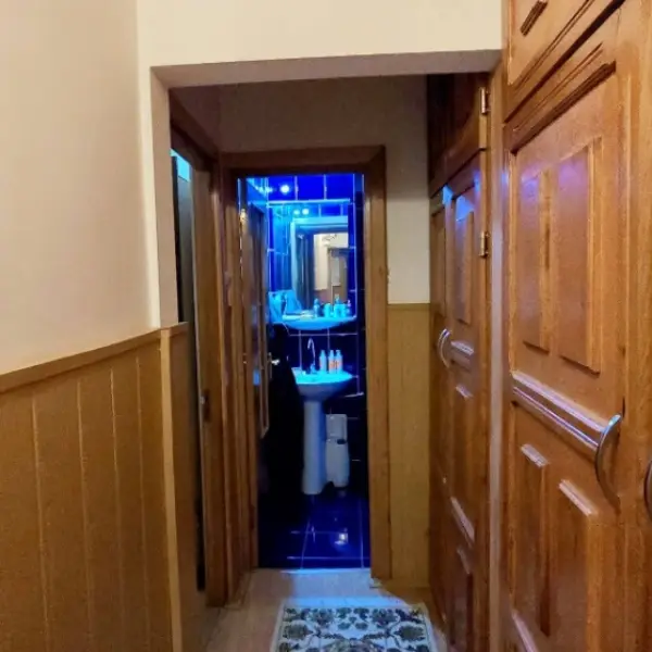 Apartament – De Vânzare – Râmnicu Vâlcea – 4 – camere – ❤️Apartament de Vânzare –4 Camere, Râmnicu Vâlcea. Preț 115.000 Euro 0772 203 164 – Alina