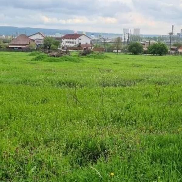 Teren – De Vânzare – Râmnicu Vâlcea – metri patrati – Teren Intravilan în Căzănești, Vâlcea