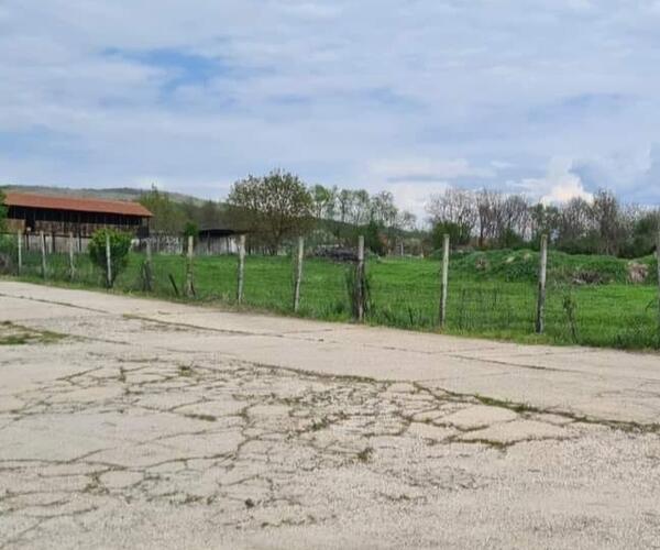 Teren – De Vânzare – Râmnicu Vâlcea – metri patrati – Teren Intravilan în Căzănești, Vâlcea