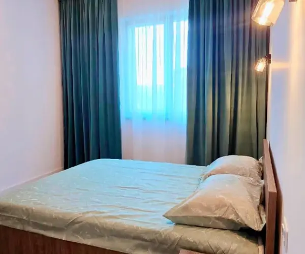 Apartament – De Închiriat – Râmnicu Vâlcea – 3 – camere – ❤️ APARTAMENT DE LUX CU 3 CAMERE – DE ÎNCHIRIAT❤️ Preț 600 Euro/Lună Telefon 0772 203 164