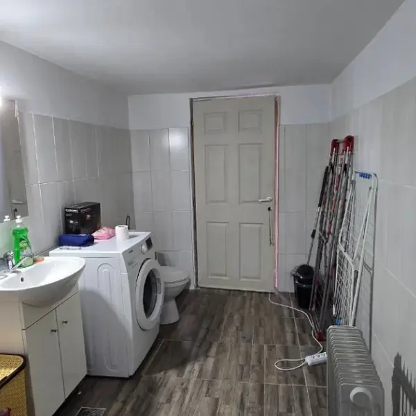 Casă – De Vânzare – Orlești – 4 – camere – Casă de Vânzare în Orlești, Județul Vâlcea