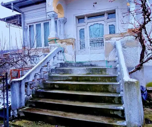 Casă – De Vânzare – Orlești – 4 – camere – Casă de Vânzare în Orlești, Județul Vâlcea
