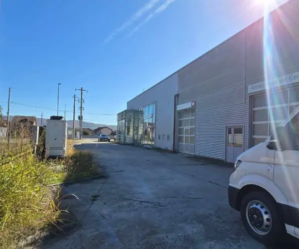 Industrial – De Vânzare – Râmnicu Vâlcea – 3 – camere – ❤️Showroom Premium de Vânzare sau Închiriere Locație EXCEPȚIONALĂ