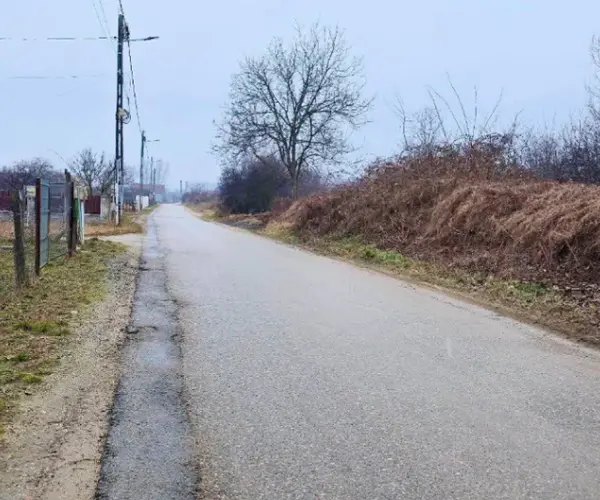 Teren – De Vânzare – Bujoreni – metri patrati – Teren Intravilan în Bujoreni, Vâlcea! Preț 39950 Euro