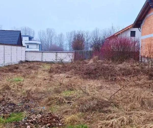 Teren – De Vânzare – Bujoreni – metri patrati – Teren Intravilan în Bujoreni, Vâlcea! Preț 39950 Euro