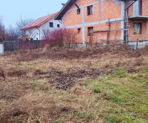 Teren – De Vânzare – Bujoreni – metri patrati – Teren Intravilan în Bujoreni, Vâlcea! Preț 39950 Euro