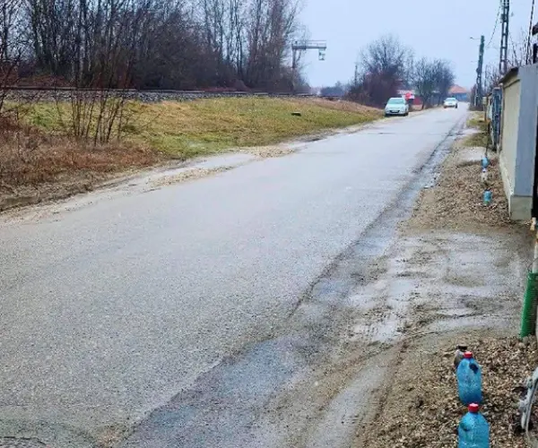 Teren – De Vânzare – Bujoreni – metri patrati – Teren Intravilan în Bujoreni, Vâlcea! Preț 39950 Euro