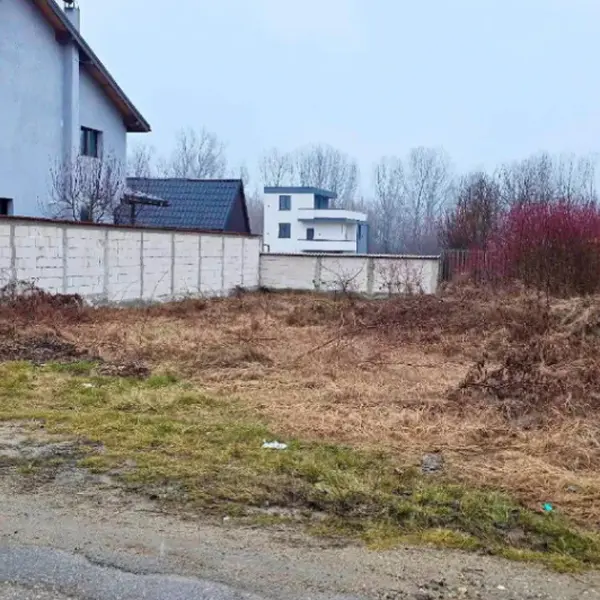Teren – De Vânzare – Bujoreni – metri patrati – Teren Intravilan în Bujoreni, Vâlcea! Preț 39950 Euro