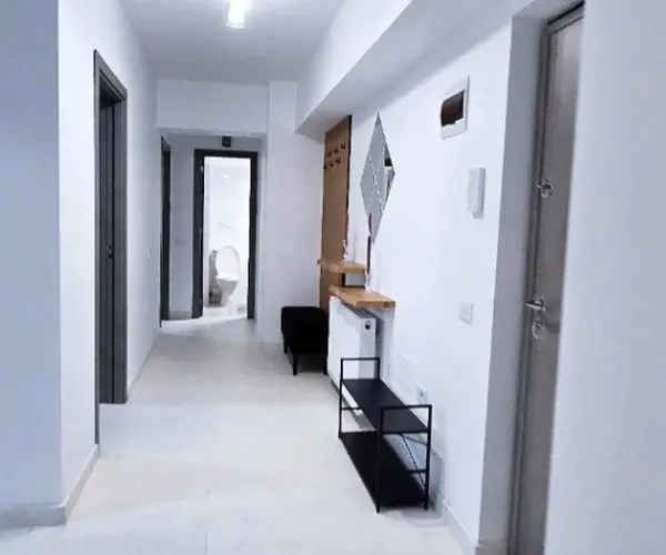 Apartament – De Închiriat – Râmnicu Vâlcea – 3 – camere – Apartament de Închiriat pe Gib Mihăescu – Centru, Râmnicu Vâlcea!