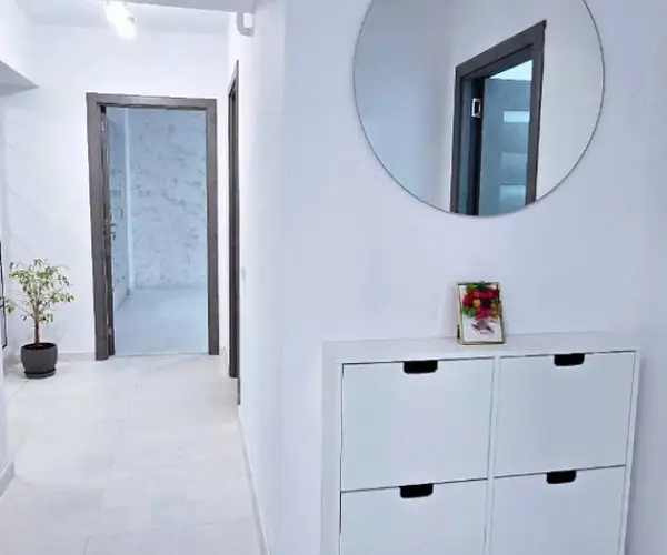 Apartament – De Închiriat – Râmnicu Vâlcea – 3 – camere – Apartament de Închiriat pe Gib Mihăescu – Centru, Râmnicu Vâlcea!