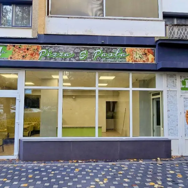 Comercial – De Vânzare – Râmnicu Vâlcea – 5 – camere – ❤️ Spațiu Comercial Premium de Vânzare – Zona Nord ✨ 📍 Strada Rapsodiei, Bloc H7 – Parter