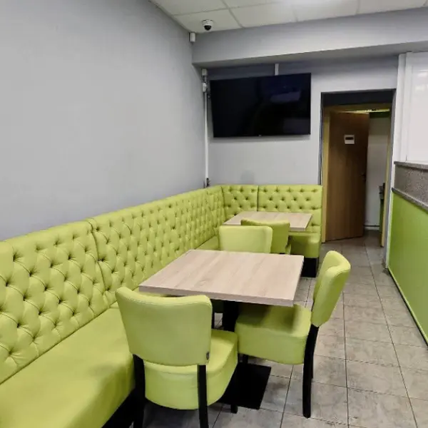 Comercial – De Vânzare – Râmnicu Vâlcea – 5 – camere – ❤️ Spațiu Comercial Premium de Vânzare – Zona Nord ✨ 📍 Strada Rapsodiei, Bloc H7 – Parter