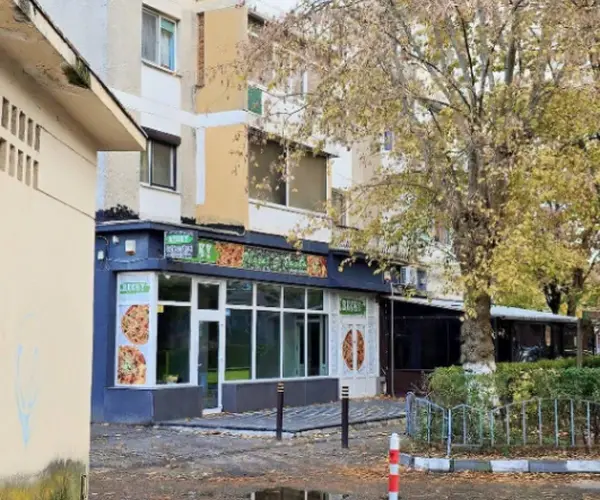 Comercial – De Vânzare – Râmnicu Vâlcea – 5 – camere – ❤️ Spațiu Comercial Premium de Vânzare – Zona Nord ✨ 📍 Strada Rapsodiei, Bloc H7 – Parter