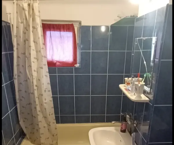 Apartament – De Vânzare – Râmnicu Vâlcea – 3 – camere – Apartament De Vânzare în Râmnicu Vâlcea, Strada Republicii! Preț 93.000 Euro
