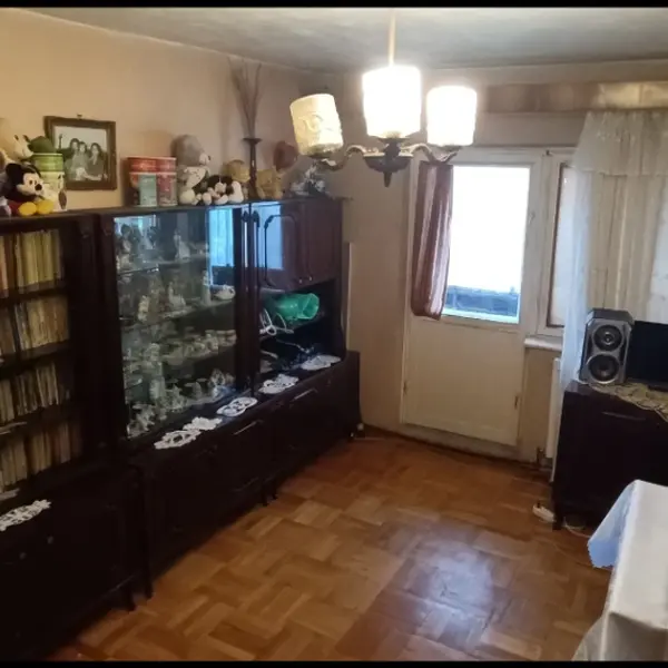 Apartament – De Vânzare – Râmnicu Vâlcea – 3 – camere – Apartament De Vânzare în Râmnicu Vâlcea, Strada Republicii! Preț 93.000 Euro