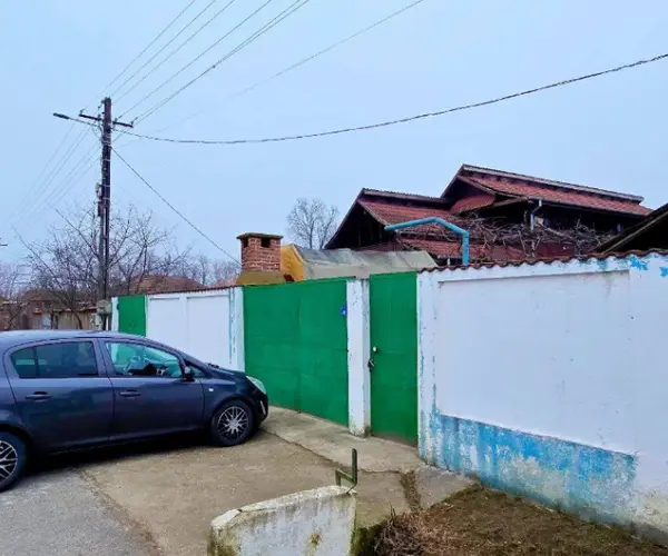 Casă – De Vânzare – Olanu – 8 – camere – Casă de Vânzare în Comuna Olanu, Loc. Stoicănești- Județul Vâlcea. Preț 69.500 Euro