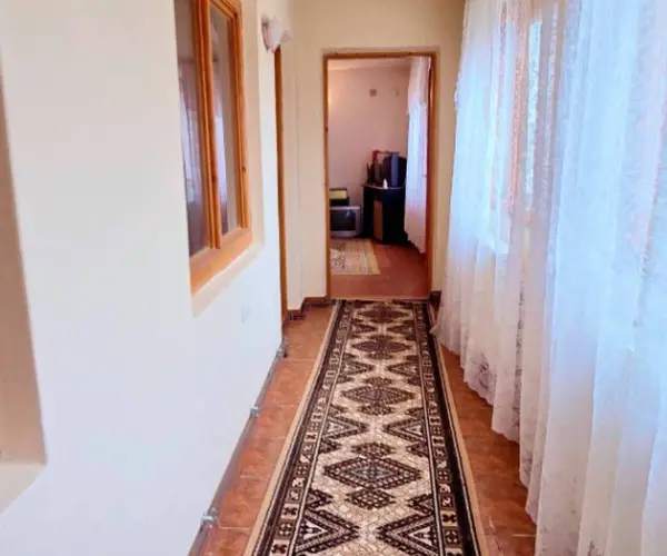 Casă – De Vânzare – Olanu – 8 – camere – Casă de Vânzare în Comuna Olanu, Loc. Stoicănești- Județul Vâlcea. Preț 69.500 Euro
