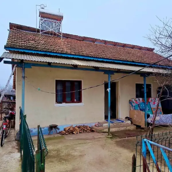 Casă – De Vânzare – Olanu – 8 – camere – Casă de Vânzare în Comuna Olanu, Loc. Stoicănești- Județul Vâlcea. Preț 69.500 Euro
