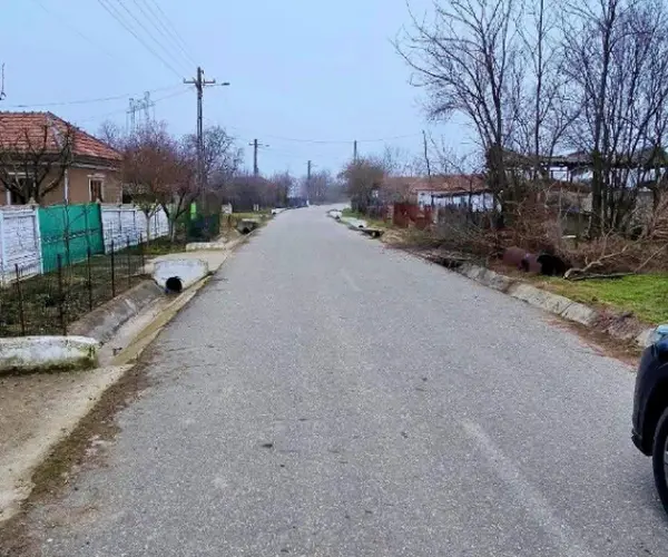 Casă – De Vânzare – Olanu – 8 – camere – Casă de Vânzare în Comuna Olanu, Loc. Stoicănești- Județul Vâlcea. Preț 69.500 Euro