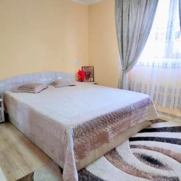 Casă – De Vânzare – Ionești – 3 – camere – Casă de Vânzare la Ionești, Preț 115.000 Euro! 0772 203 164- Alina Cozma