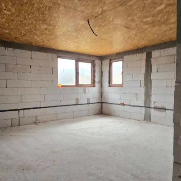 Casă – De Vânzare – Ionești – 3 – camere – Casă de Vânzare la Ionești, Preț 115.000 Euro! 0772 203 164- Alina Cozma