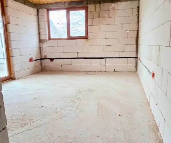Casă – De Vânzare – Ionești – 3 – camere – Casă de Vânzare la Ionești, Preț 115.000 Euro! 0772 203 164- Alina Cozma