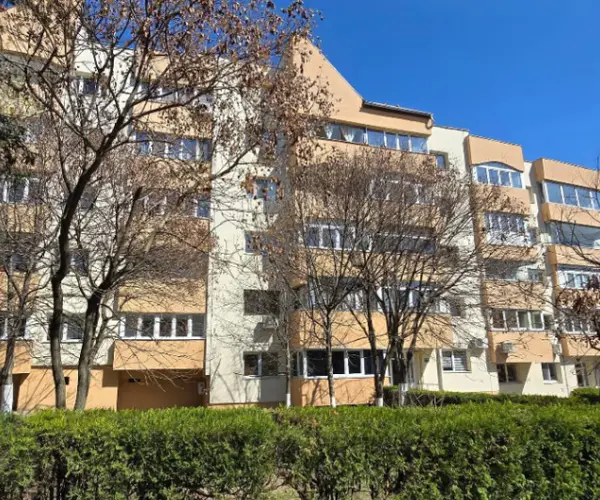 Apartament – De Vânzare – Râmnicu Vâlcea – 3 – camere – Apartament cu 3 Camere, Calea Lui Traian – Episcopie. 0772 203 164- Alina Cozma