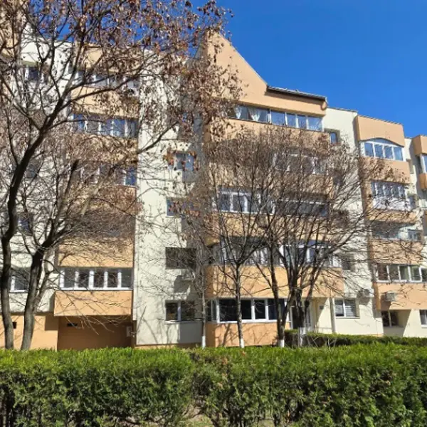 Apartament – De Vânzare – Râmnicu Vâlcea – 3 – camere – Apartament cu 3 Camere, Calea Lui Traian – Episcopie. 0772 203 164- Alina Cozma