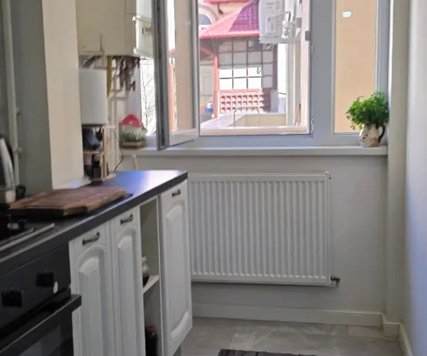 Apartament – De Vânzare – Râmnicu Vâlcea – 3 – camere – Apartament cu 3 Camere, Calea Lui Traian – Episcopie. 0772 203 164- Alina Cozma