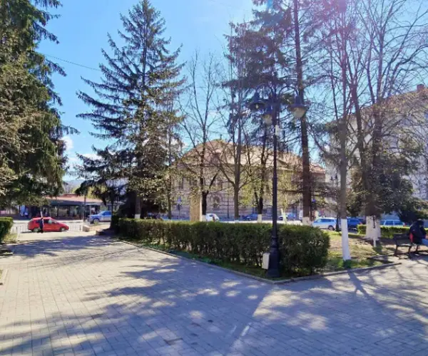 Apartament – De Vânzare – Râmnicu Vâlcea – 3 – camere – Apartament cu 3 Camere, Calea Lui Traian – Episcopie. 0772 203 164- Alina Cozma
