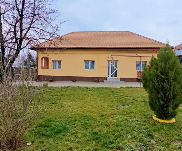 Casă – De Vânzare – Râmnicu Vâlcea – 4 – camere – Oportunitate Imobiliară De Excepție – Casă Cu Teren Generos În Proximitatea Orașului Râmnicu Vâlcea!